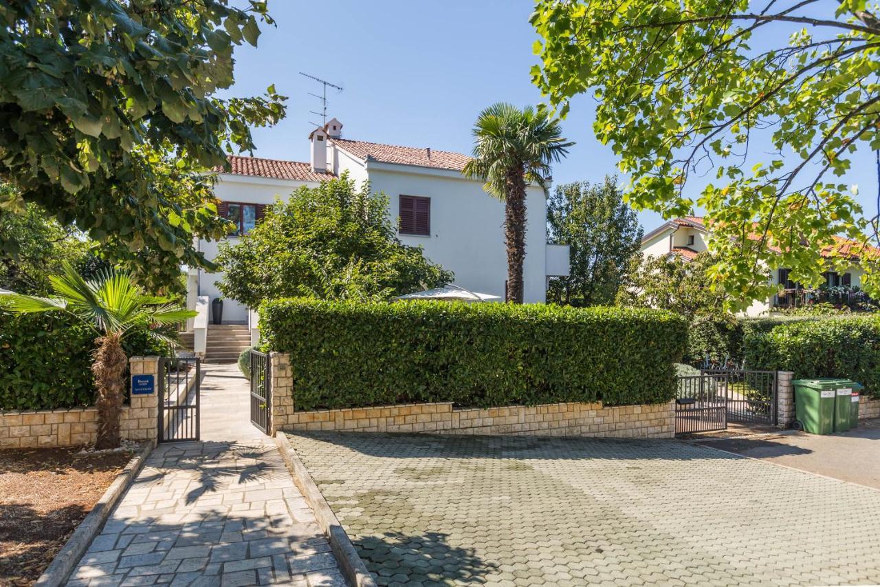 Apartments Bori Porec Luaran gambar